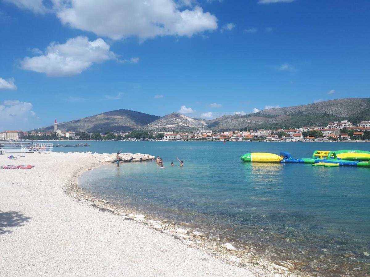 Apartments Bozan Trogir Exterior foto