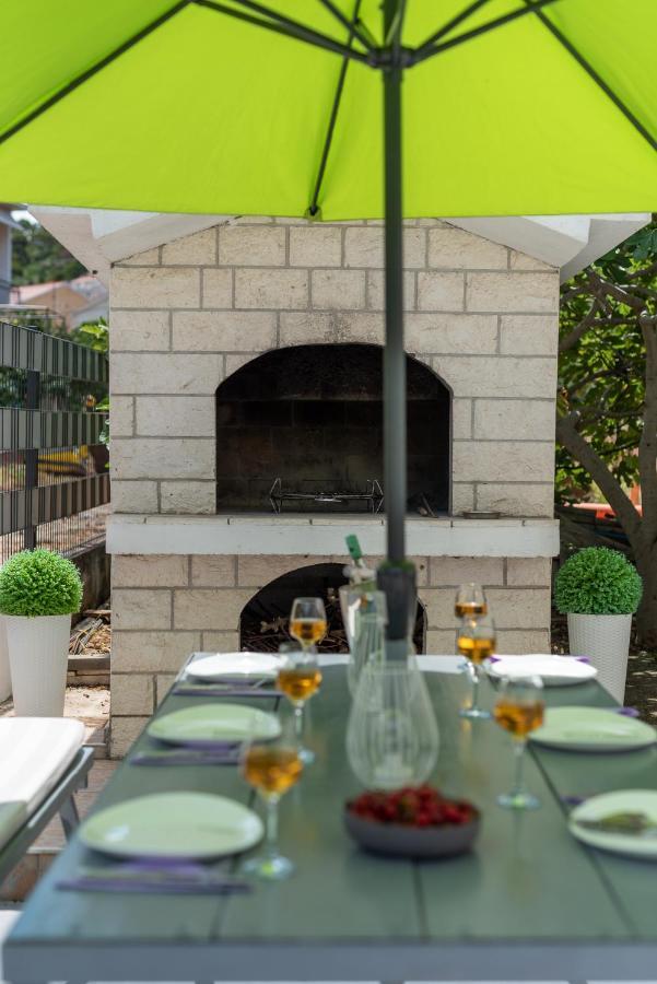 Apartments Bozan Trogir Exterior foto